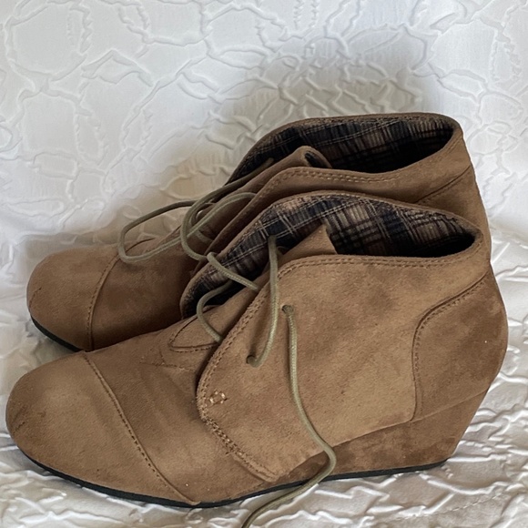 Suede wedge booties ankle boots - Picture 6 of 8